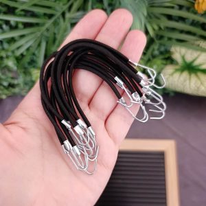 Kancalı Lastik Toka