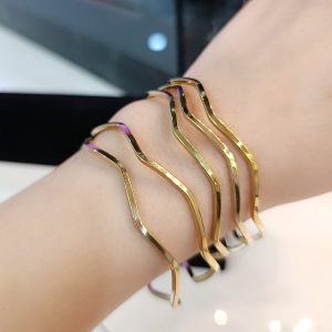 18K Çelik Zikzak Ajda (3 Parça)